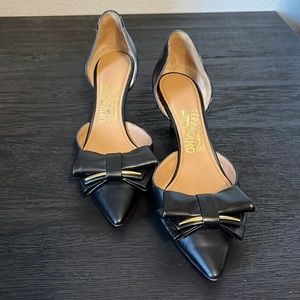 Salvatore Ferragamo kitten heels with bow 6.5
